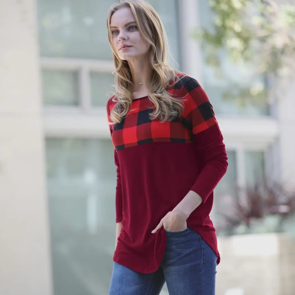 Zenana Outfitters Red Plaid Long Sleeve Top